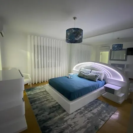 Lux House Casa de hóspedes Ferreira (Porto)