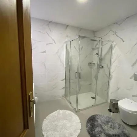 Lux House Casa de hóspedes