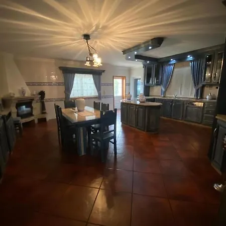 Lux House Gasthuis 3*